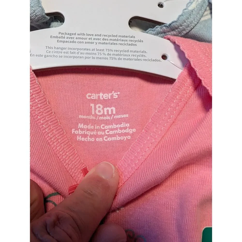 NWT - 4 pack of CARTERS BABY Girls Bodysuits, Short sleeve Onesies, size 18 mos